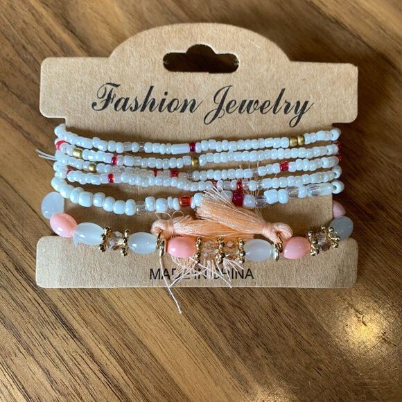 New, bundle of 3 packs of 6 strands each, beads and charms on stretch chord - Picture 5 of 15